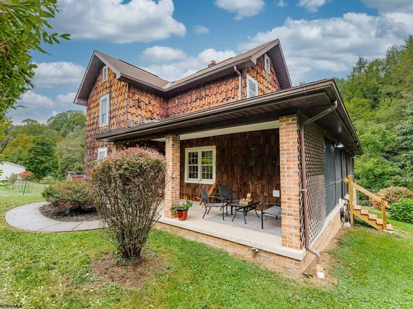 2157 Woolen Mills Rd, Albright, WV 26519