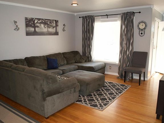 4th image of 3212 Northview Dr