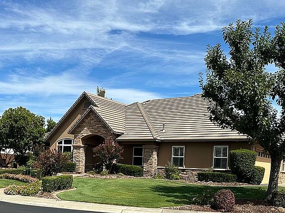 2nd image of 110 Tara Dr