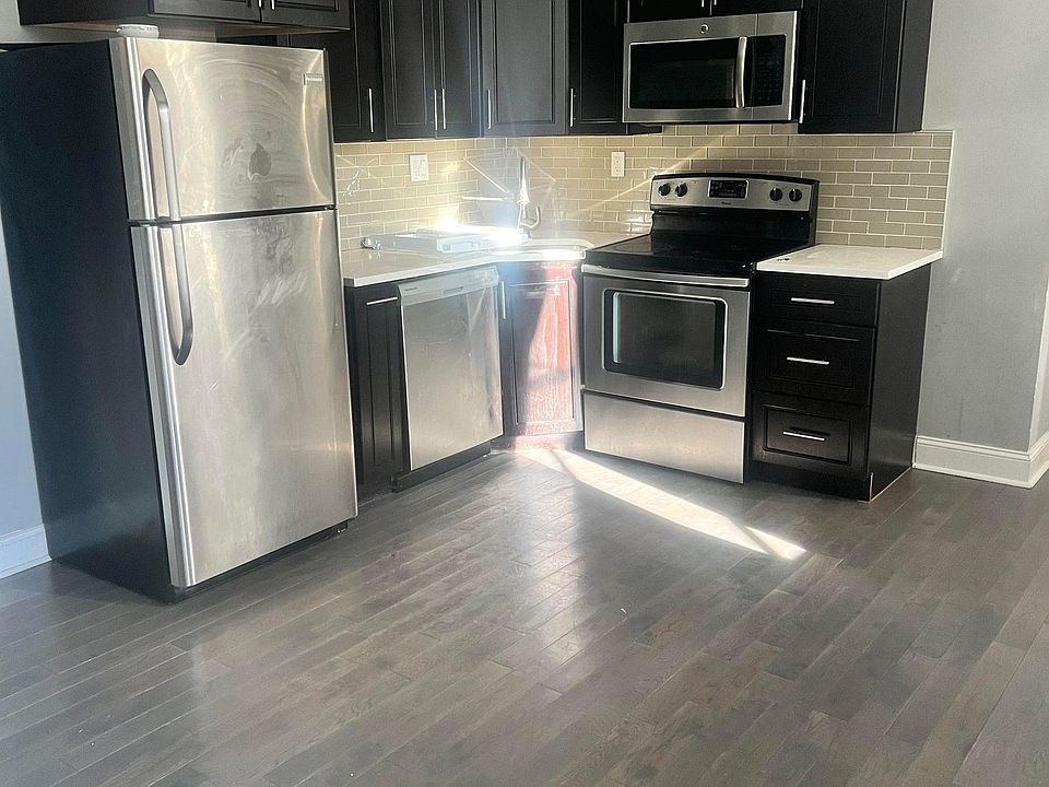 1st image of 4104 Parkside Ave #1C