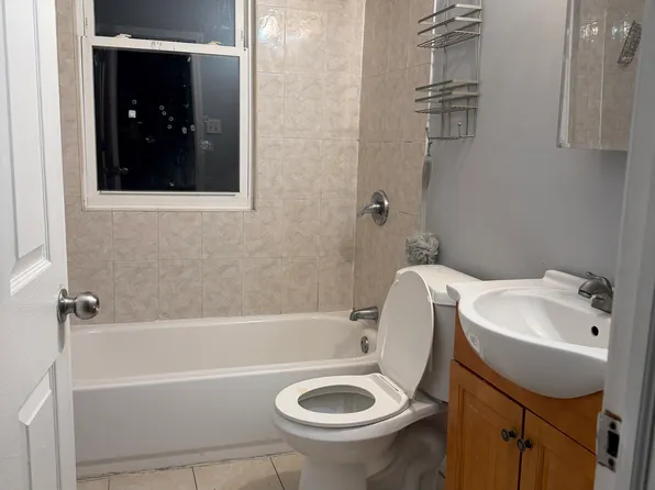 269 Sand Ln #2, Staten Island, NY 10305