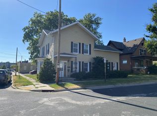 214 S 4th St, Watertown, WI
