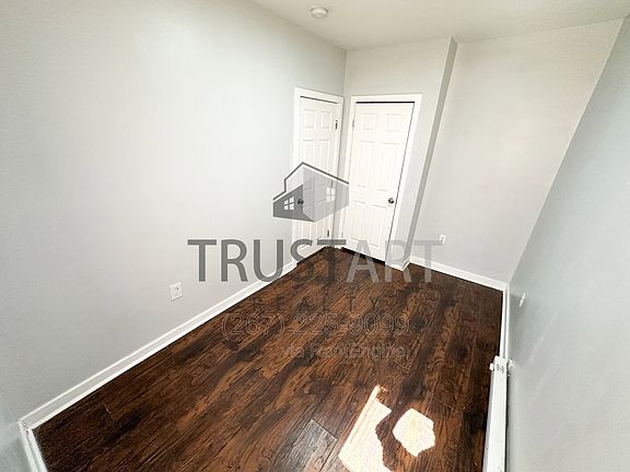 5th image of 1257 N 23rd St Unit 2