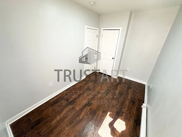 1257 N 23rd St #2 — Photo 5