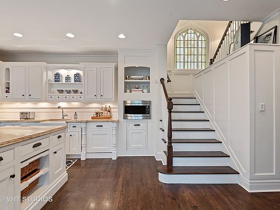 5th image of 132 Park Ave