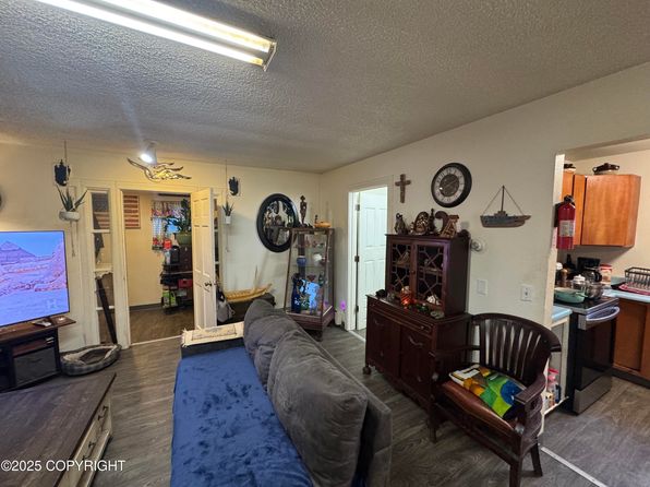 5743 Kenai Spur Hwy, Kenai, AK 99611