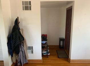 3234 N Wolcott Ave APT 1, Chicago, IL 60657