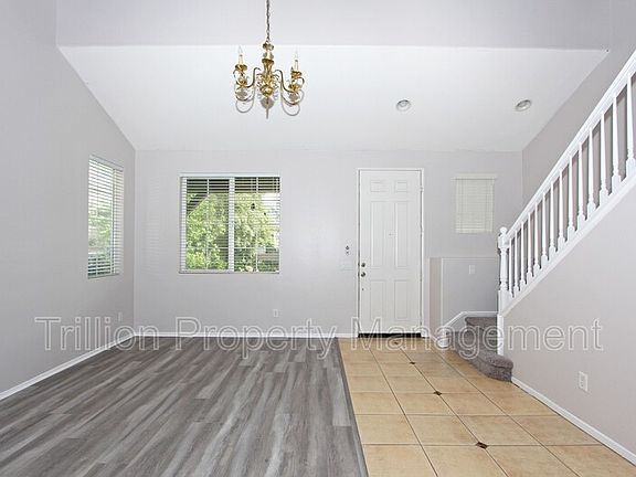 4th image of 28386 Bruning St