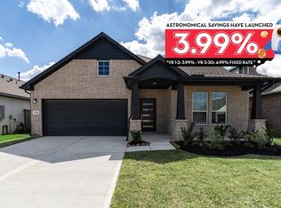 1726 Navigation Ln, Angleton, TX 77515