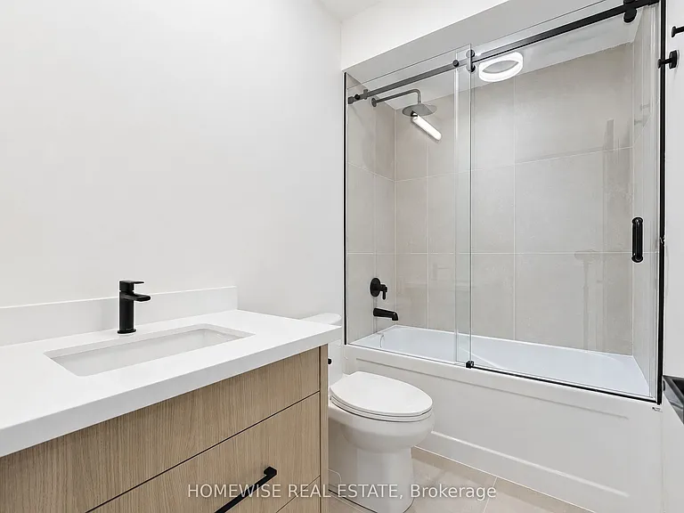 159 Locksley Ave #4 — Photo 8