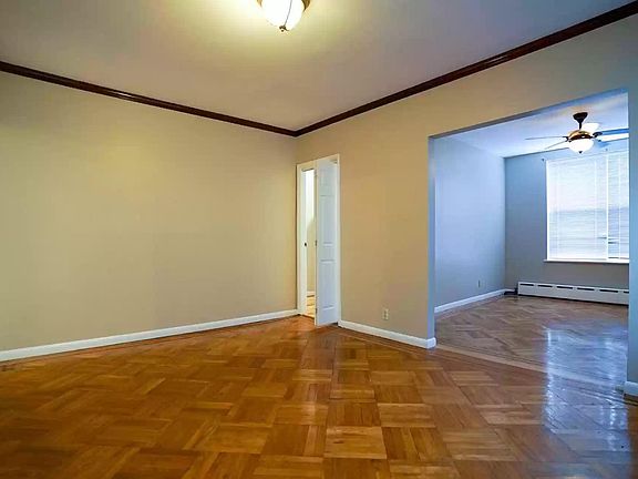 4th image of 233 Bay 41st St Floor 2