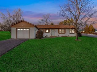83 Robin Ln, Kingston, NY 12401