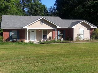 5055 Tucker Rd, Vicksburg, MS 39183