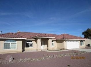 22322 Sioux Rd, Apple Valley, CA 92308