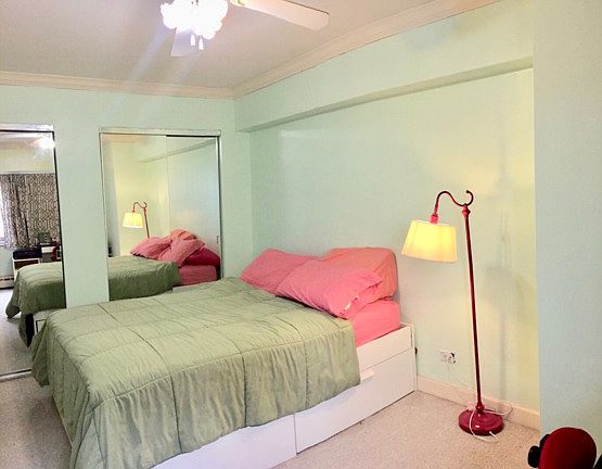 4th image of 4950 N Marine Dr #1012