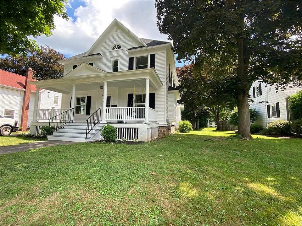 1st image of 130 Bartle Ave