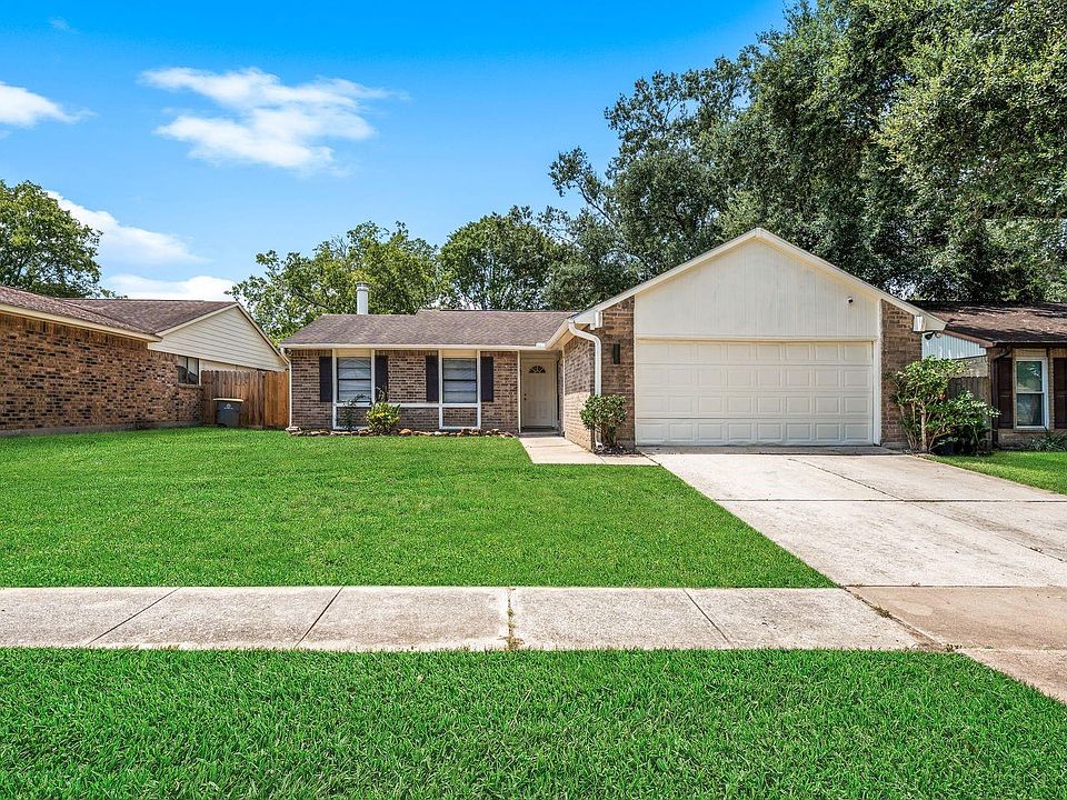 1st image of 22831 Millgate Dr