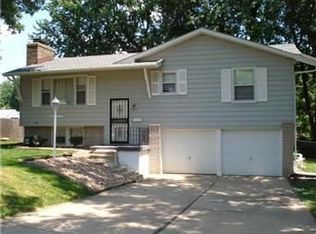7315 Harris Ave, Raytown, MO 64133