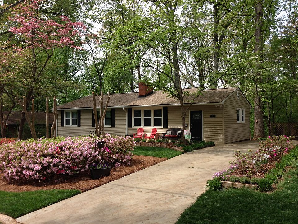 1st image of 2520 Westmoreland Dr