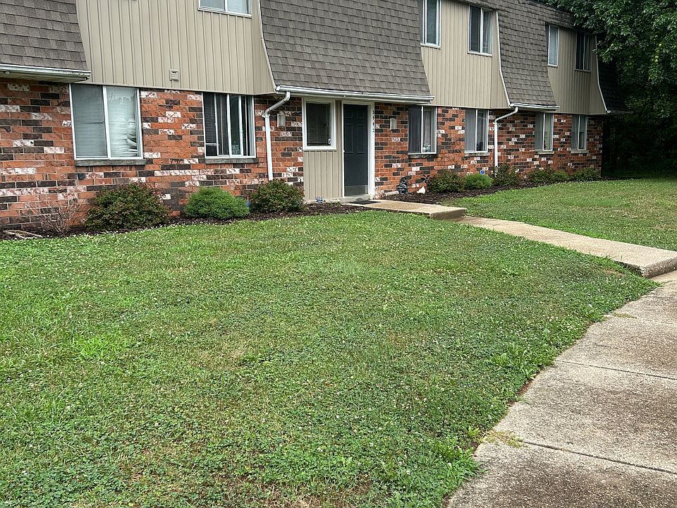 FRONT EXTERIOR - 3442
