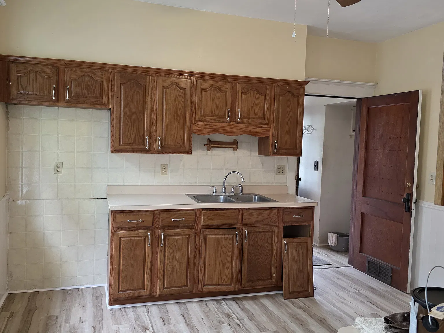 2 bed, 900 sqft, $1,400 — Photo 2