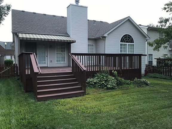 Big deck with awning