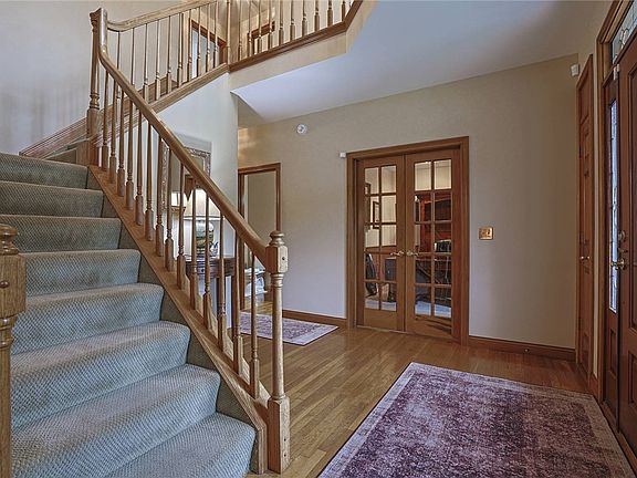 5th image of 7096 Brightwaters Ct