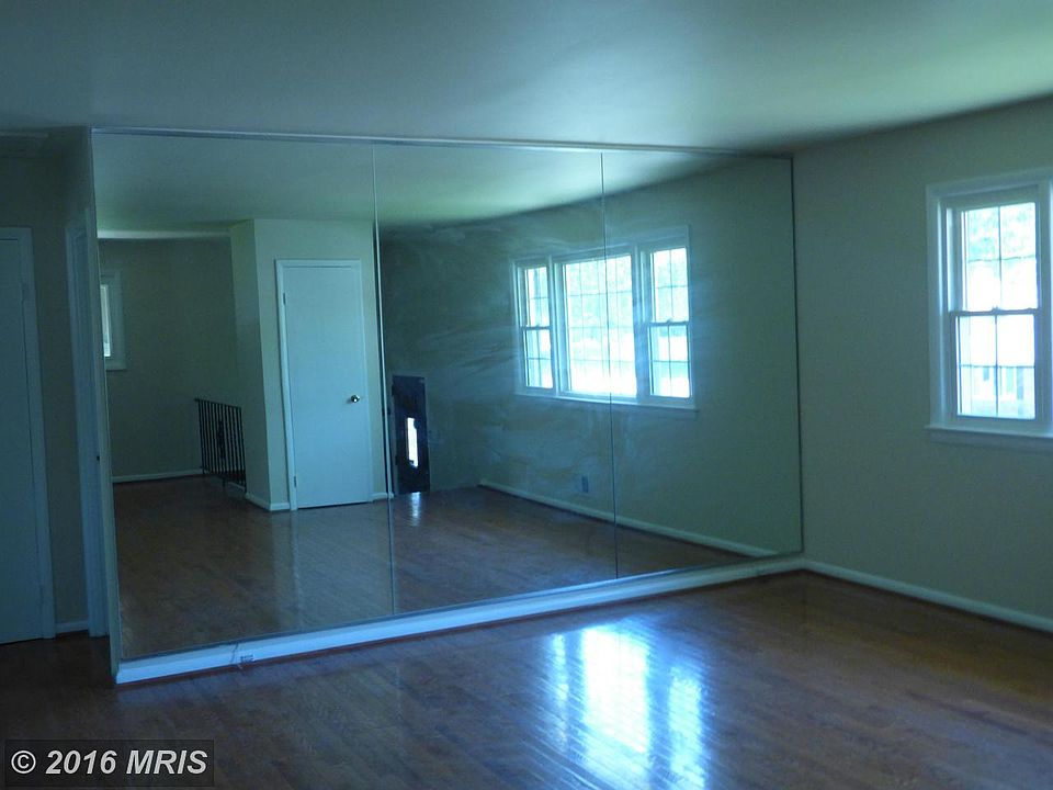 1st image of 9803 Dale Dr