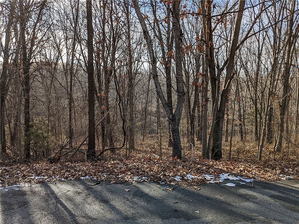 2nd image of 7 Cheddar Dr #7