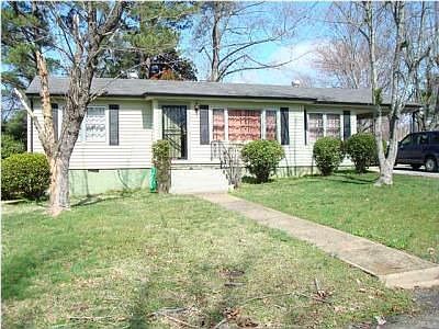 1st image of 4621 Woodmore View Cir