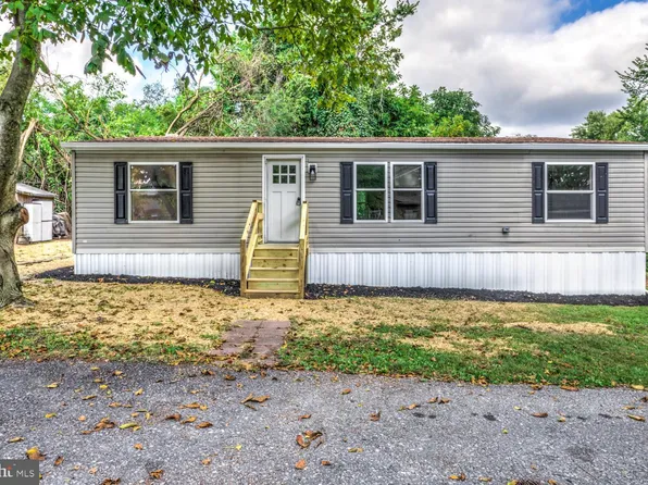 146 McKinney Ln, Middletown, PA 17057