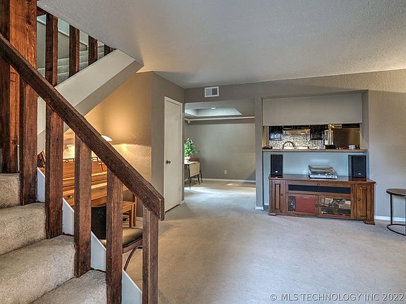 4th image of 6388 S 80th Ave E
