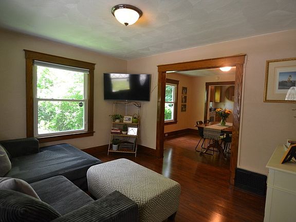 2nd image of 309 W Edwards St