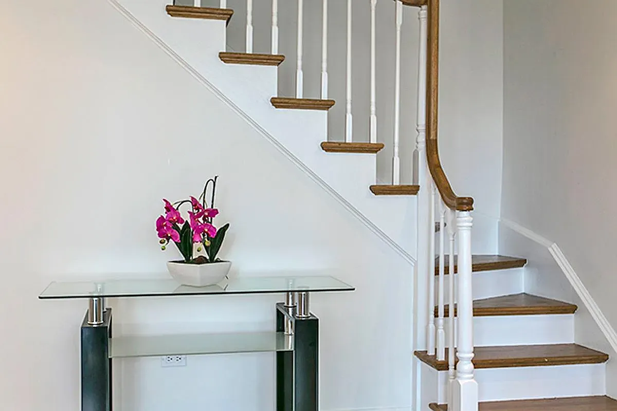 350 East 79th Street — Photo 1