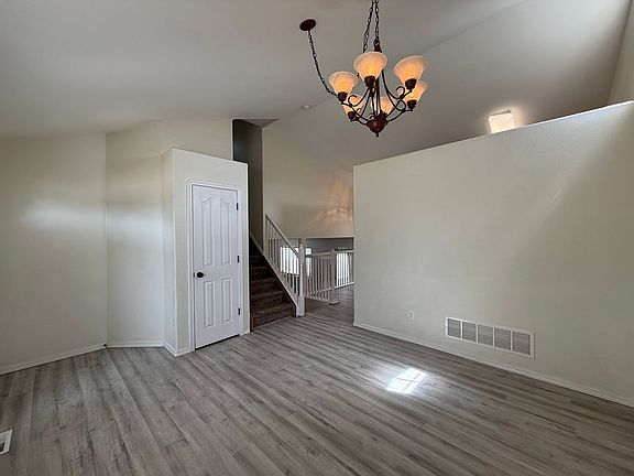 4th image of 1288 Ancestra Dr