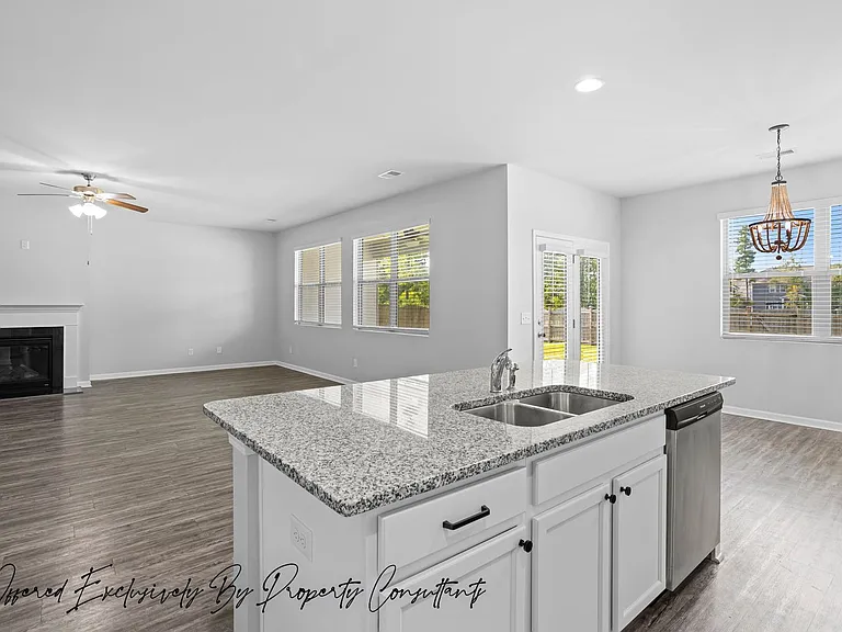 548 Rimer Pond Rd — Photo 9