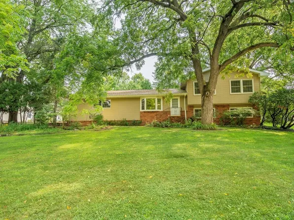906 3rd Avenue, Durand, WI 54736