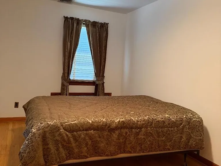 6 Lewis St — Photo 11