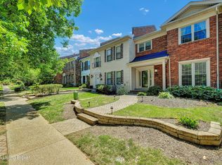 9518 Wessex Pl, Hurstbourne, KY 40222