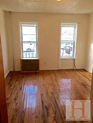 Sold by Hinds Property Group