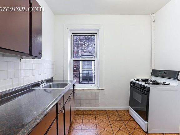 2nd image of 513 W 135th St APT 5C
