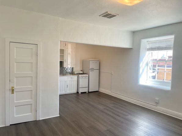 208 W San Francisco St