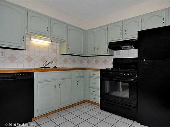4th image of 10 Josephine St APT 104