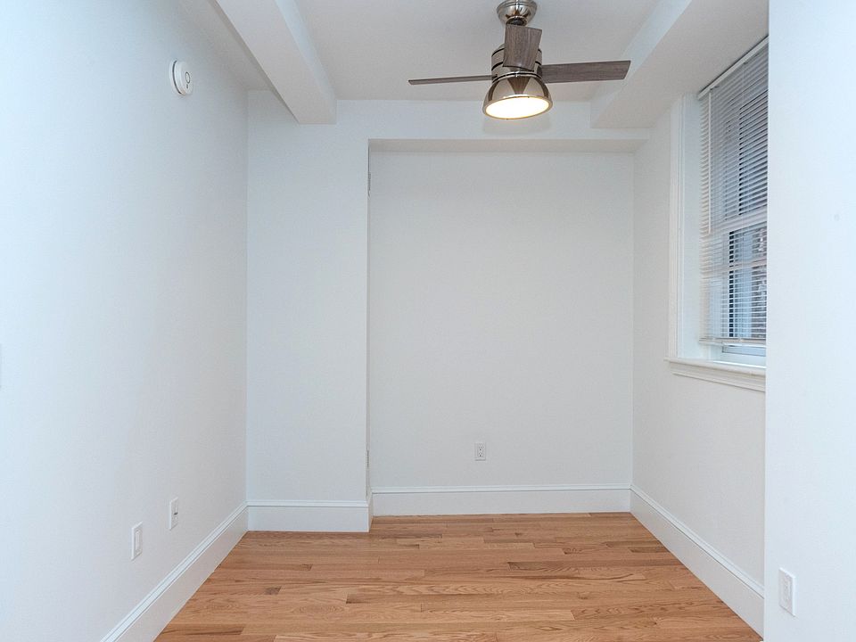 1st image of 175 Hemenway St APT 10