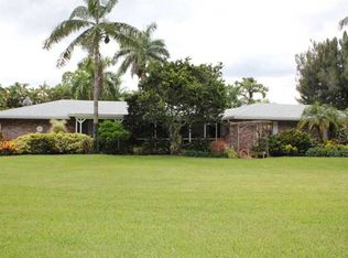 5719 Haverhill Rd, Greenacres, FL 33463