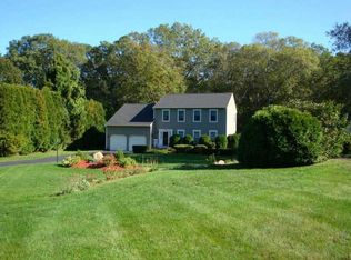 155 Laurel Ridge Ln, North Kingstown, RI 02852