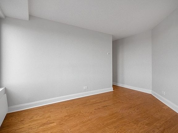 2nd image of 1295 5th Ave APT 31H