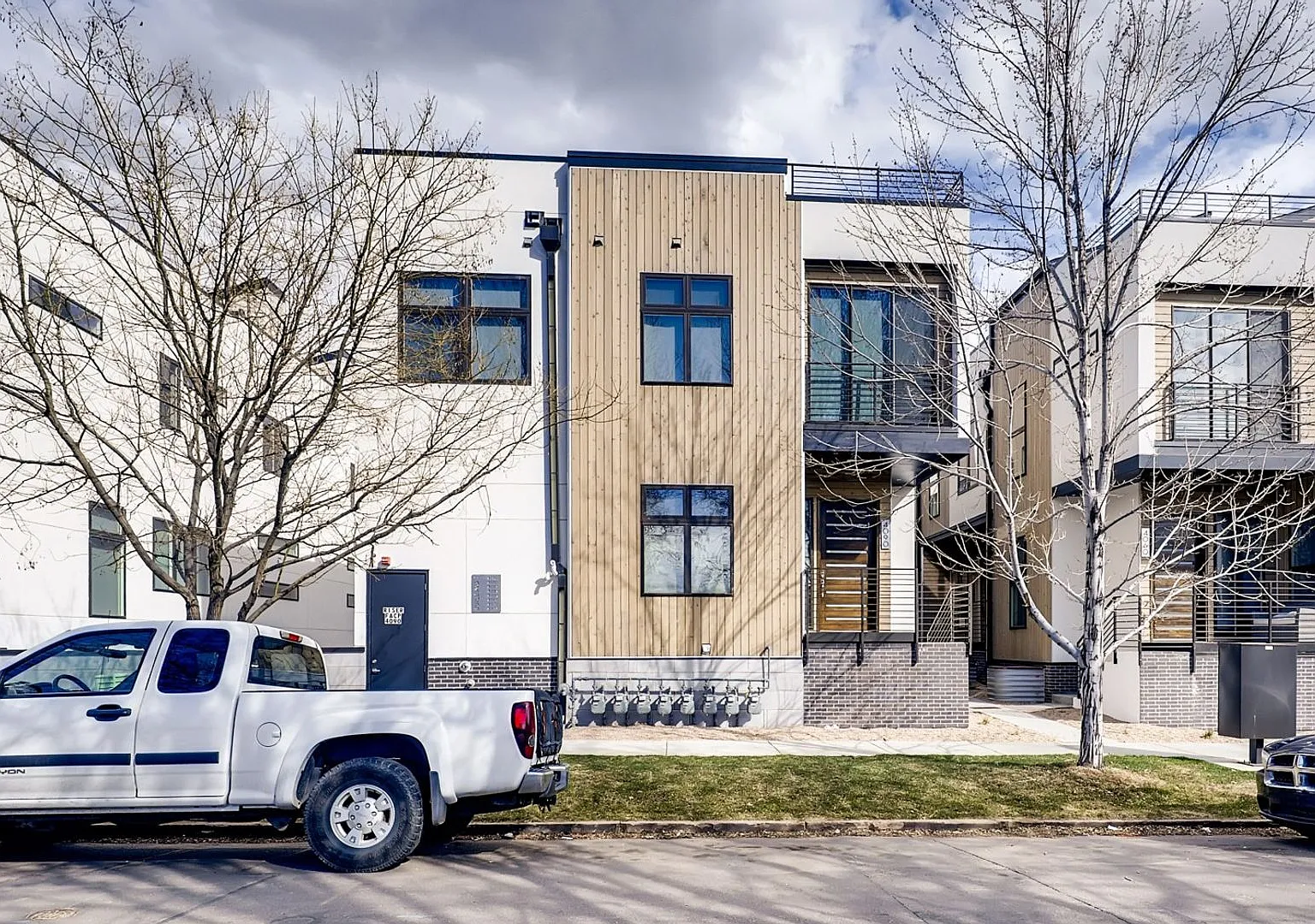 Forty45 Row Townhomes — Photo 2