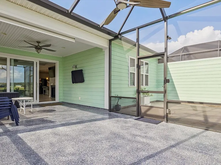 220 Landshark Blvd — Photo 37