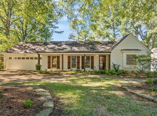 1899 River Valley Dr, Germantown, TN 38138